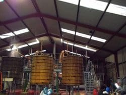 mash-tun-2-aus-holz-250x188 Neue Distillery in Co. Kerry - Dingle, die westlichste Brennerei Europas