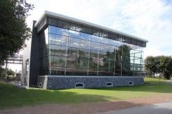 k-mb_jameson_foto-destillerie-aussen-250x167 The Garden Still House - Jameson Whiskey erhält neue Produktionsstätte