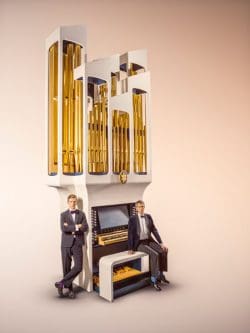 flavourconductor_photo-by-rob-lawson-250x333 Symphony in Blue - Eine spektakuläre Inszenierung für die Sinne von Johnnie Walker Blue Label