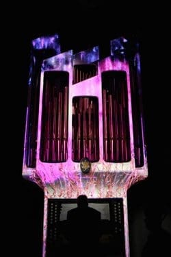 projection_photo-by-ann-charlott-ommedal-250x375 Symphony in Blue - Eine spektakuläre Inszenierung für die Sinne von Johnnie Walker Blue Label