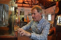 01-jim-mcewans-cut-points-250x166 Jim McEwan, eine Whisky-Legende - Das Gesicht von Islay geht