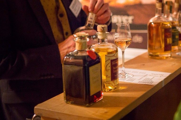 04 FINEST SPIRITS - 13 Jahre gereift