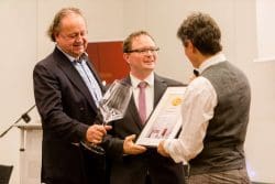 gbwa-2019_gold-fuer-emill_fotocredit-medienbotschaft-verlag-250x167 Gold für EMILL: Scheibels Single Malt Whisky Kraftwerk ist „Germanys Best Whisky National 2019“