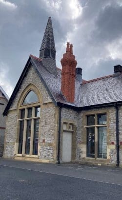 penderyn-destillery-llandudno-250x409 Penderyn eröffnet zweite Destillerie in Nord-Wales