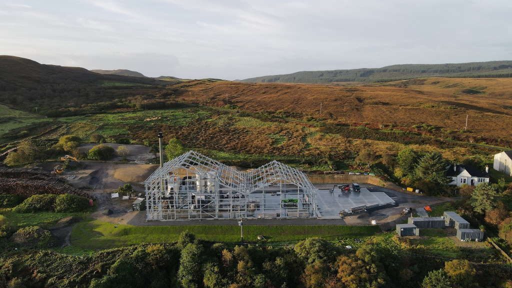Neues Biomasse Energiezentrum fuer Bunnahabhain