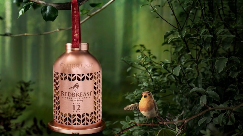 Redbreast Birdfeeder