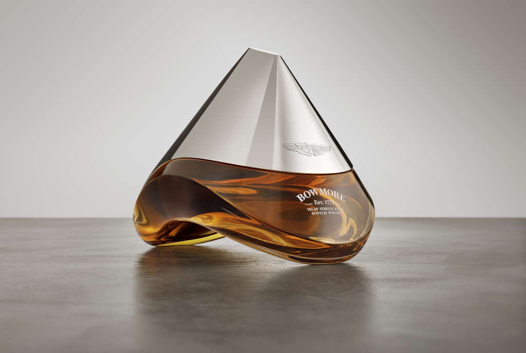 Bowmore ARC-52 Decanter Front