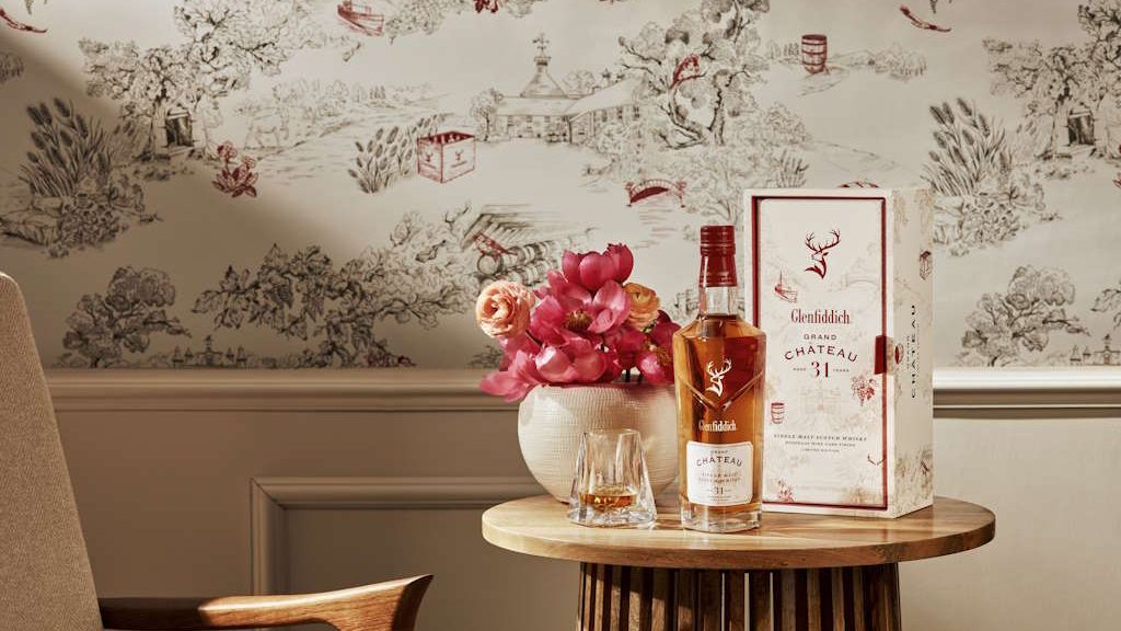 Glenfiddich_Grand_Chateau_Illustration_Edition