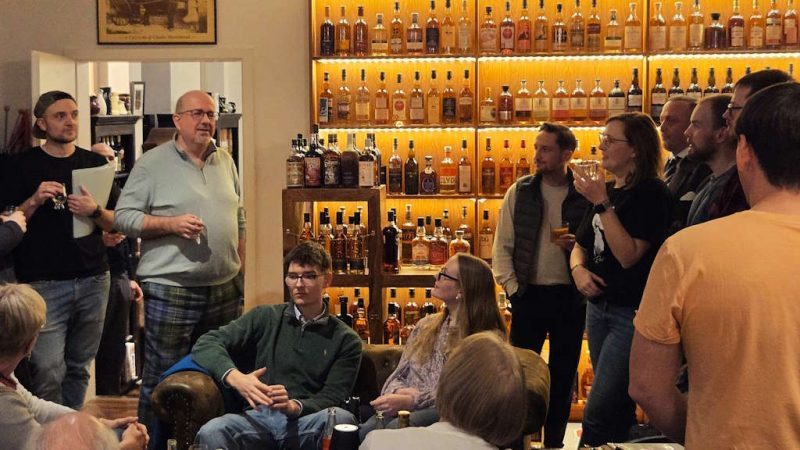 TASTE-IT Whisky Bar von Scotia Spirit