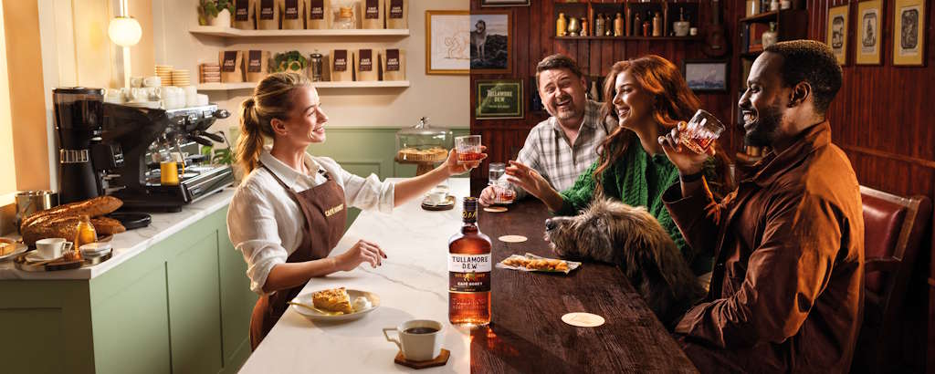 Tullamore DEW Café Honey People