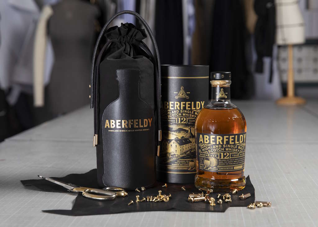 aberfeldy-12-esther-perbandt Esther Perbandt entwirft Limited-Edition Sleeve für ABERFELDY® 12